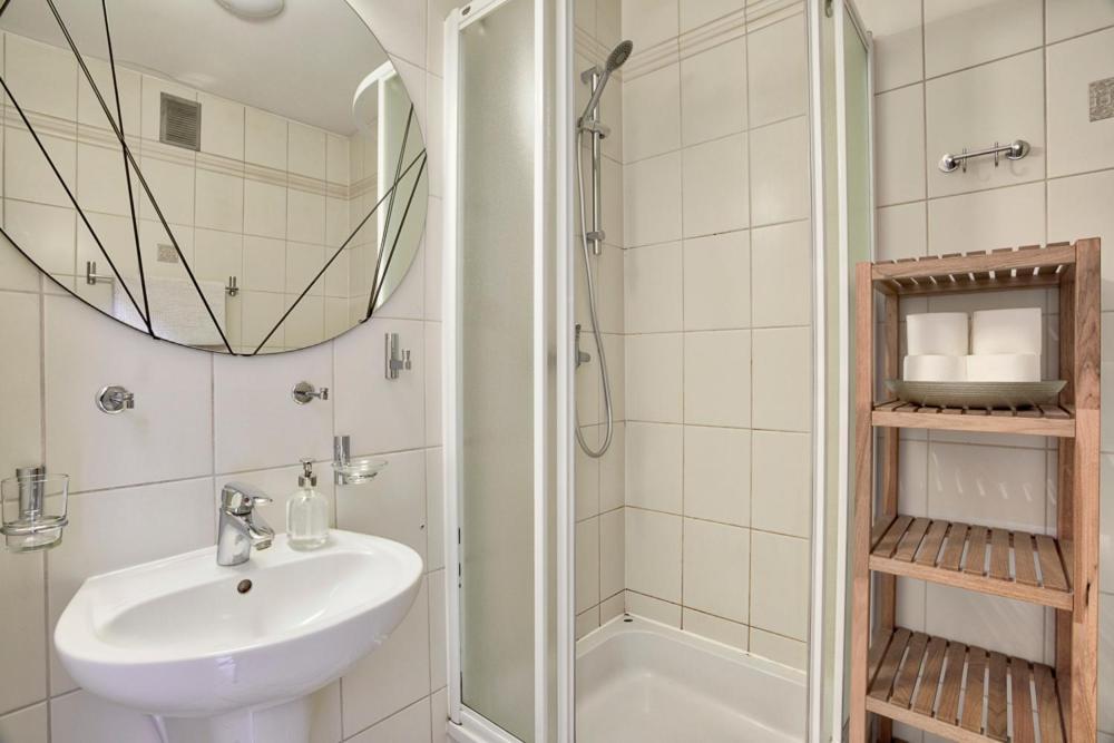 Tyzenhauz Apartments Old Town Krakow Ngoại thất bức ảnh