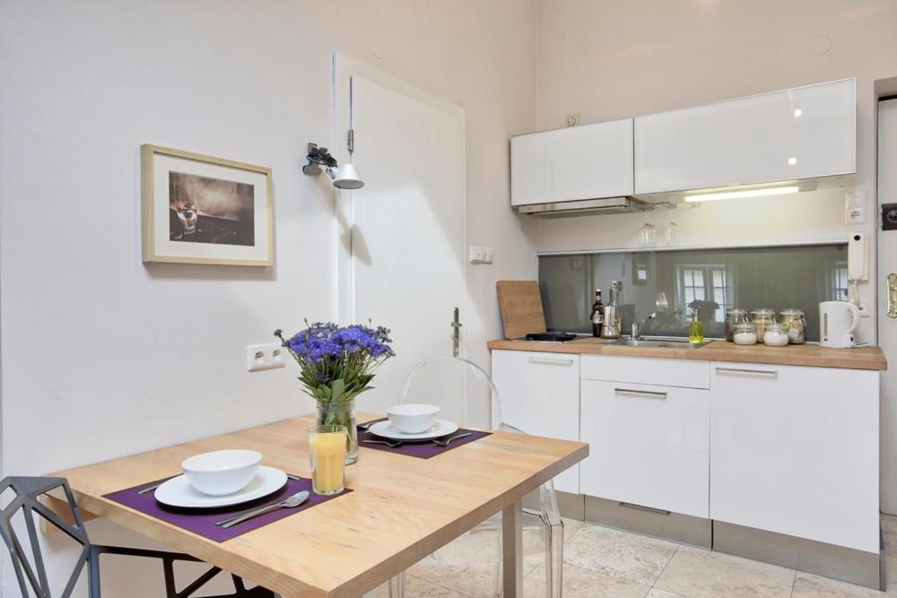Tyzenhauz Apartments Old Town Krakow Phòng bức ảnh